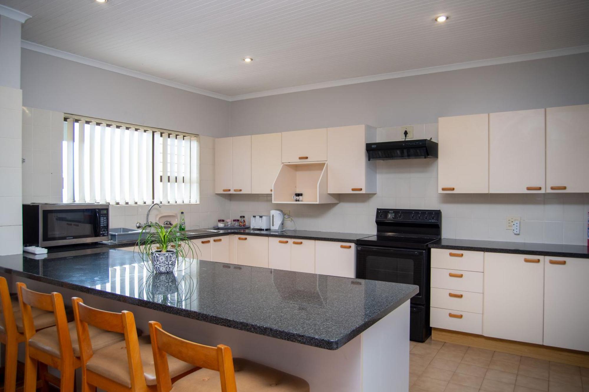 Great White Accommodation Kleinbaai Rum bild